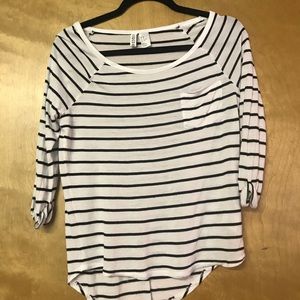 Threw quartered striped T-shirt